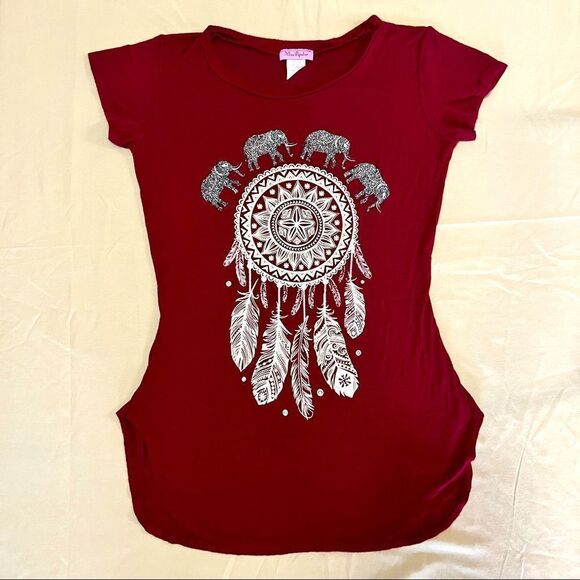 Miss popular Tops - Miss popular shirt in a size large.
